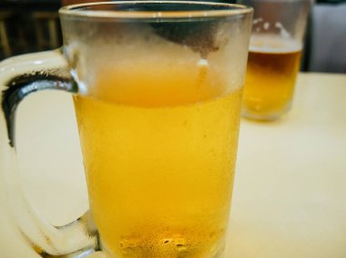 Masada close-up bira serin cam.