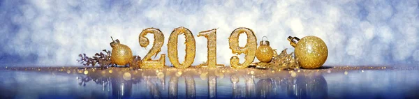 2019 Brillantes Números Oro Celebrando Año Nuevo — Foto de Stock