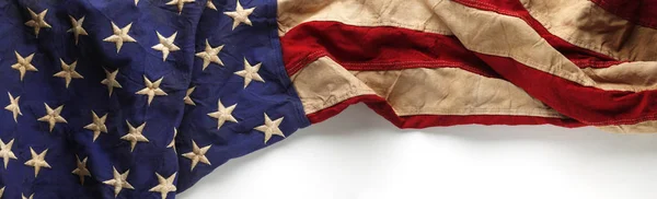 Vintage, czerwony, biały i niebieski amerykańską flagę na Memorial day lub V — Zdjęcie stockowe