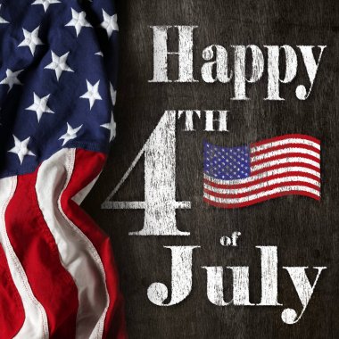 Kırmızı, beyaz ve mavi Amerikan bayrağı ile Temmuz metin Happy 4