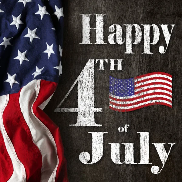 Happy 4 lipca tekst z czerwonym, białym i niebieskim American Flag — Zdjęcie stockowe