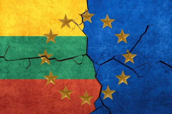 Avrupa Birliği ve Litvanya bayrakları parçalanıyor