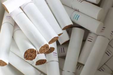 Nizhny Novgorod, Volga Region / Rusya - 18 Temmuz 2019: Iqos yenilikçi tütün ısıtma sistemi, birçok Heets makro çubuklar