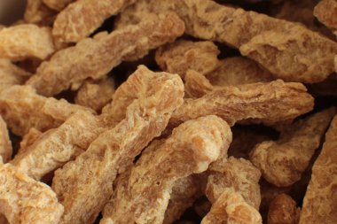 Yarı bitmiş kuru soya et vejetaryenler gıda birçok parça Sığır straganof için Vegan makro fotoğraf fasulye ürün