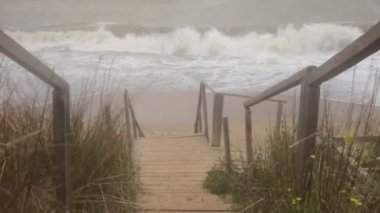 Karadeniz'de fırtına, kötü hava ve kuvvetli rüzgar, beş puanlık tehlike