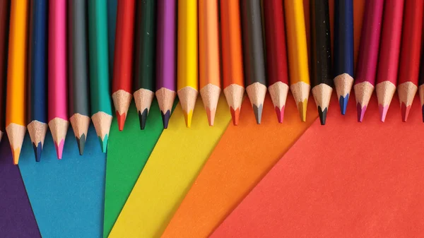 Lápices Colores Para Dibujo Creatividad Brillante Arco Iris Equipo Escuela — Foto de Stock