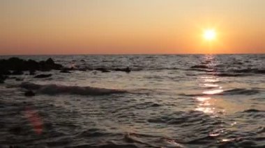 İnanılmaz doğal güzellik ve temiz hava ve okyanus zenginliği, deniz gelgit ve gün batımı zaman hakkında endişeli su çok