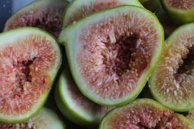 olgun lezzetli ve sağlıklı meyve yeşil incir hasat makro fotoğraf