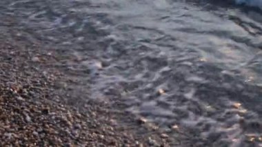 Deniz manzarasının ve okyanustaki dalgaların doğal güzelliği tahılın gücüdür.