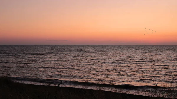 Landschap Natuurlijke Zonsondergang Zee Zen Urine Eenzaamheid Vrede Dageraad Door — Stockfoto