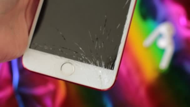 破碎的电话屏风 破碎的玻璃许多小碎片 — 图库视频影像