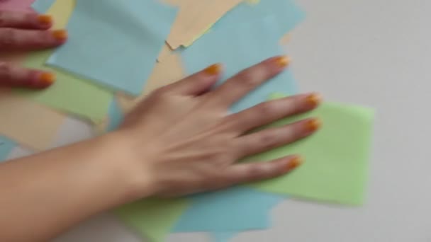 Fortune Dire Aide Morceaux Papier Multicolores Prévisions Intéressantes — Video