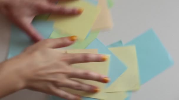 Fortune Dire Aide Morceaux Papier Multicolores Prévisions Intéressantes — Video