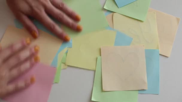 Fortune Dire Aide Morceaux Papier Multicolores Prévisions Intéressantes — Video