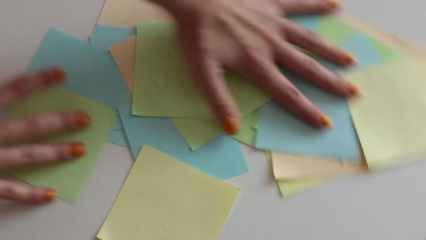 Fortune Dire Aide Morceaux Papier Multicolores Prévisions Intéressantes — Video