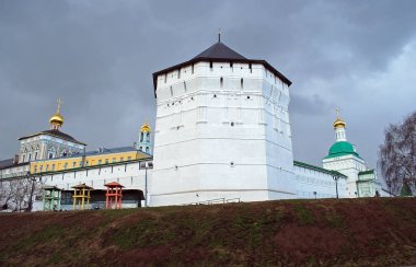 Pyatnitsky kulesi. St. Sergius'tan Trinity Lavra. Sergiyev Posad Şehri