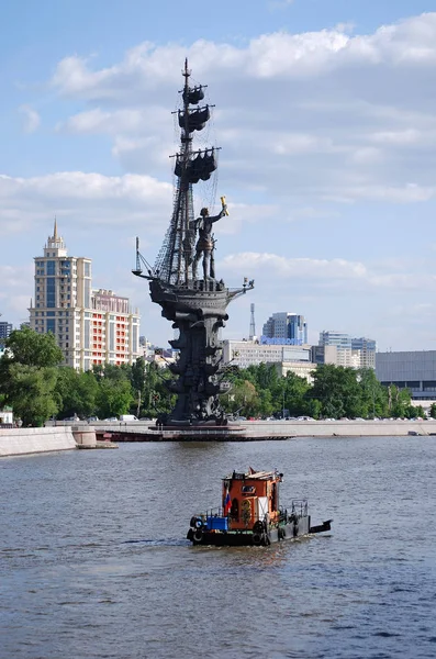 Monumento Pedro Moscú Rusia — Foto de Stock