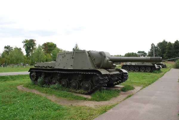自走砲Isu 152 オトギリソウ 村のスネギリ軍事史博物館 モスクワ州 — ストック写真