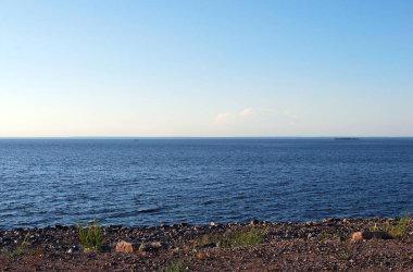 Baltık Denizi manzarası. Kotlin Adası.