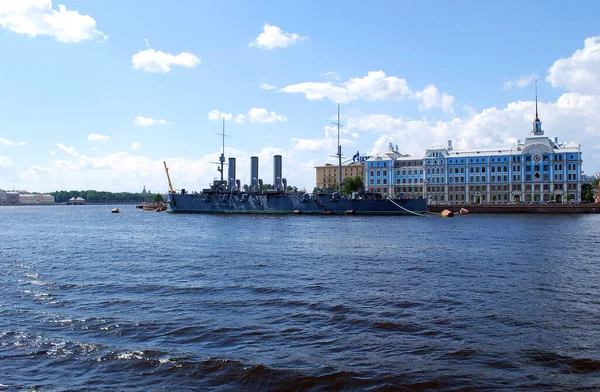 Ciudad San Petersburgo Rusia Junio 2013 Vista Del Terraplén Petrogradskaya — Foto de Stock