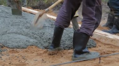 İçine zemin kat şap beton dökme