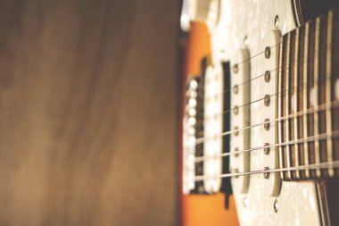 güzel elektro gitar, retro tonda Lake