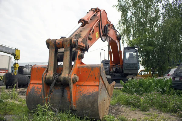 Old Scraped Excavator Bucket — Stock Photo, Image