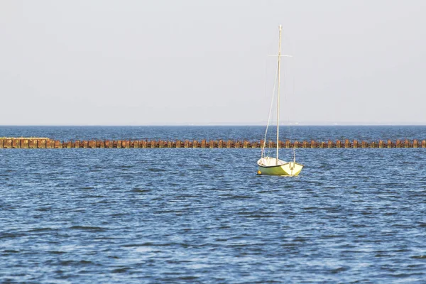 Рыбацкие Лодки Заливе Солнечный День — стоковое фото