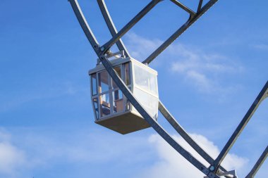 bir dönme dolap Şoför kabini