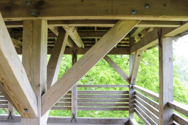 iç ahşap kirişler