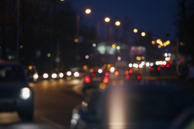 gece trafik sıkışıklığı, bulanık görüntü