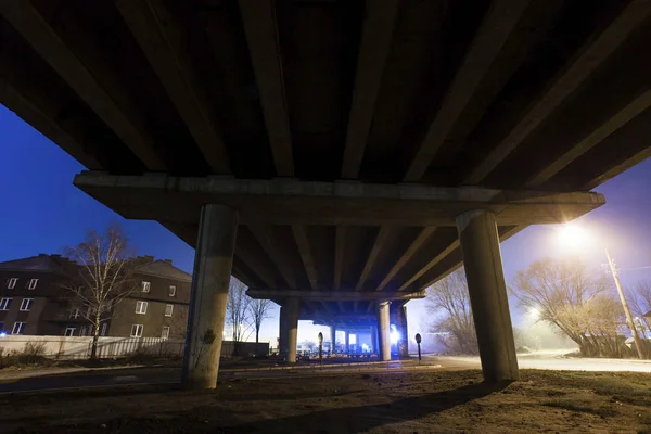 Bajo Puente Por Noche — Foto de Stock