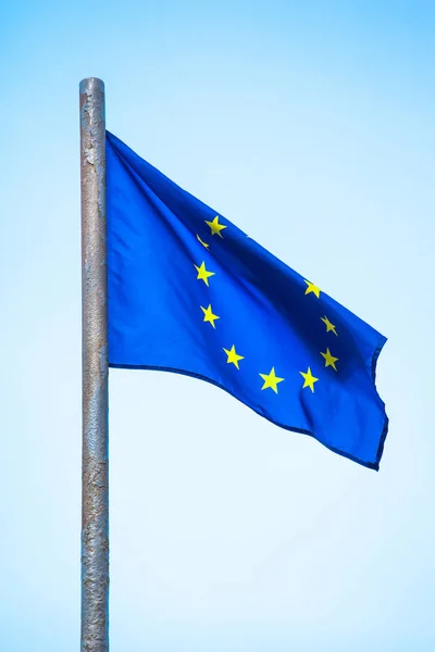 Vlag Van Europese Unie Vlaggenmast Tegen Hemel — Stockfoto