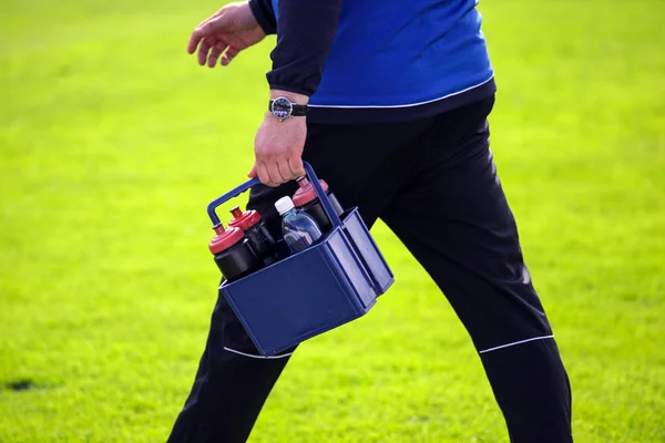 Water Drager Een Voetbalwedstrijd — Stockfoto