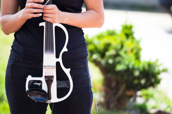 White Electric Violin Hand Young Girl — Stock Photo, Image