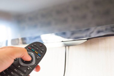 Uzaktan kumanda el Tv işaret