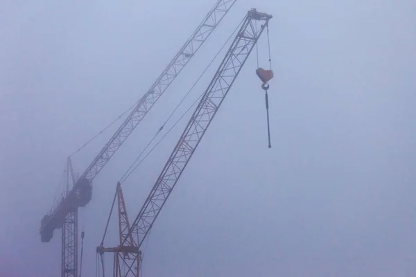 Construction Cranes Thick Fog — Stock Photo, Image
