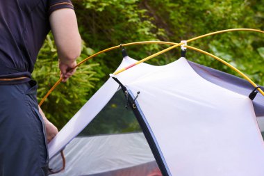 bir çadır, bir kamp turist çıkarmak