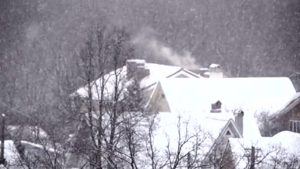 Nieve Pesada Invierno Ciudad Suave Mañana Navidad Nevada Con Nieve — Vídeo de stock