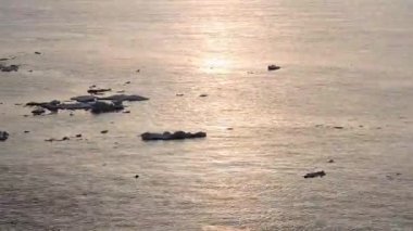 Su, Bahar, buz drift Nehri'nde buz parçaları yüzen buz kütlesi buz yüzer