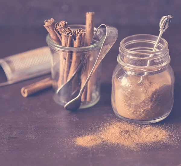 Palitos de canela de ceilán — Foto de Stock