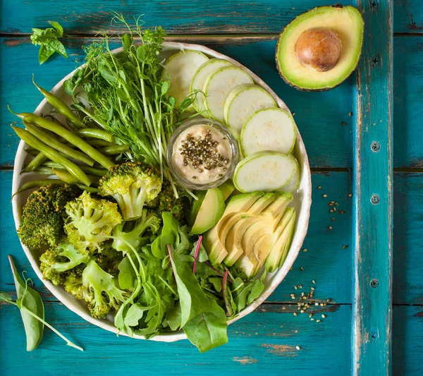 Yeşil sebzeli detoks gıda konsepti buda kase — Stok fotoğraf