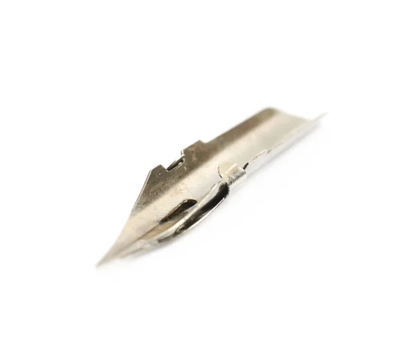 Pennino in metallo penna inchiostro isolato — Foto Stock