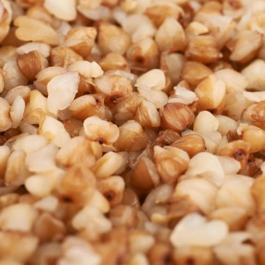 Pişmiş buğday ile kaplı yüzey