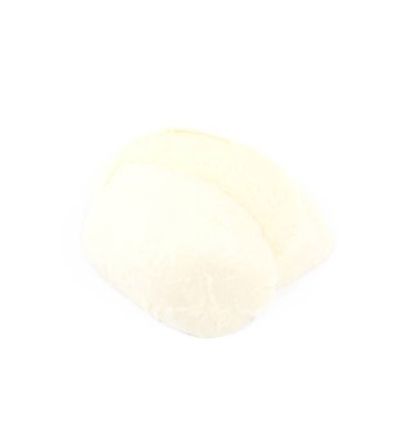 İzole dilimlenmiş mozzarella peyniri