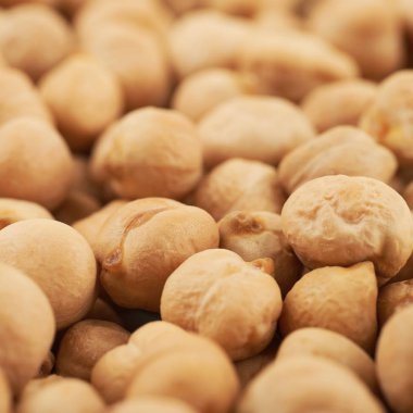 Nohut ile kaplı yüzey