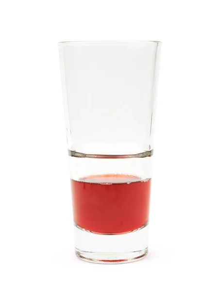 Vaso de jugo rojo aislado — Foto de Stock