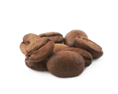 kahve çekirdekleri izole yığını