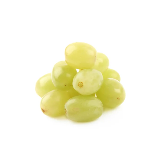 Kupie białe winogrona na białym tle — Zdjęcie stockowe