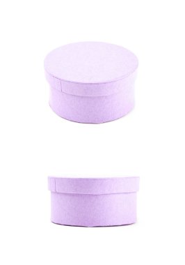 İzole kağıt hediye kutusu